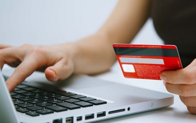 Internet firibgarlari qurbonlari soni ma'lum qilindi