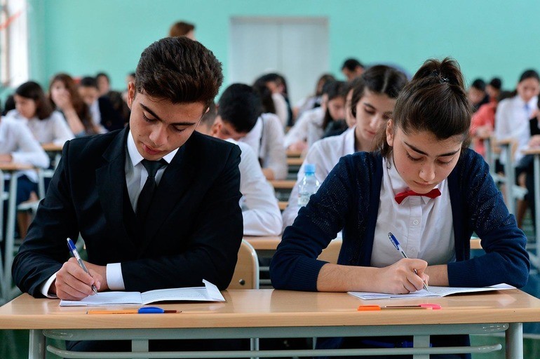 Yangi yil tabrigi – turli sohalar uchun juda qiziq tabrik va tilaklar