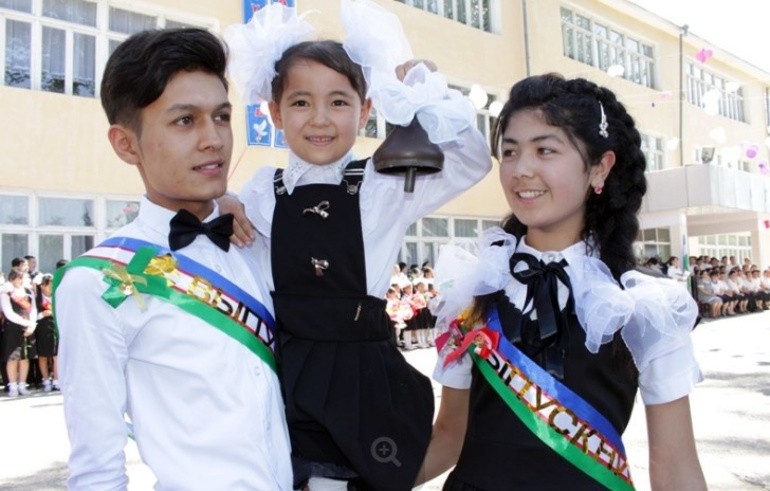 25-may so’nggi qo’ng’iroq kuni uchun senariylar to’plami