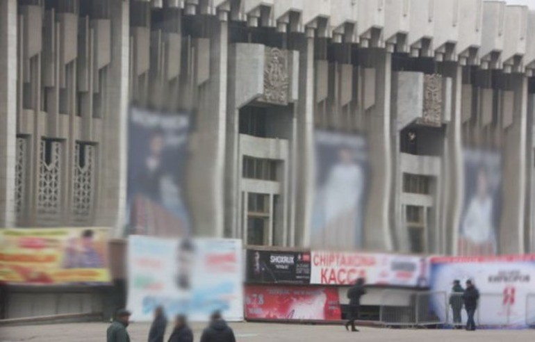 O‘qituvchilarga majburiy tarzda konsert chiptalari sotilmoqdami?