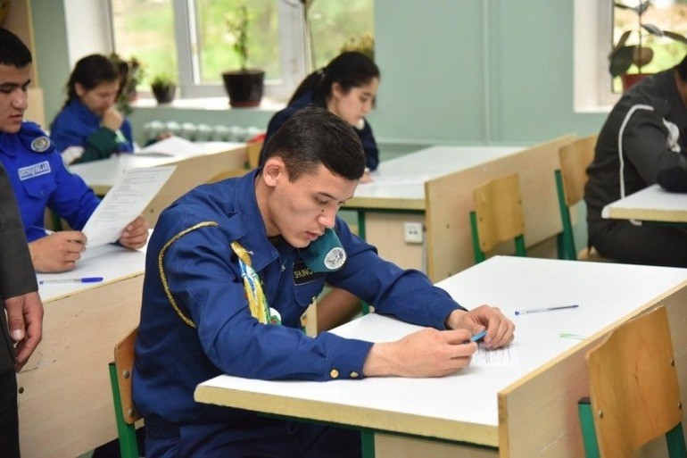 “Yosh chegarachilar” litseylariga kirish test sinovlari vaqti ma’lum qilindi