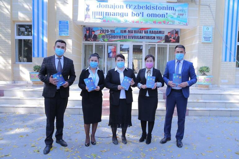 Uslubiy qoʻllanma maktablarning amaliyotchi psixologlariga bepul tarqatildi